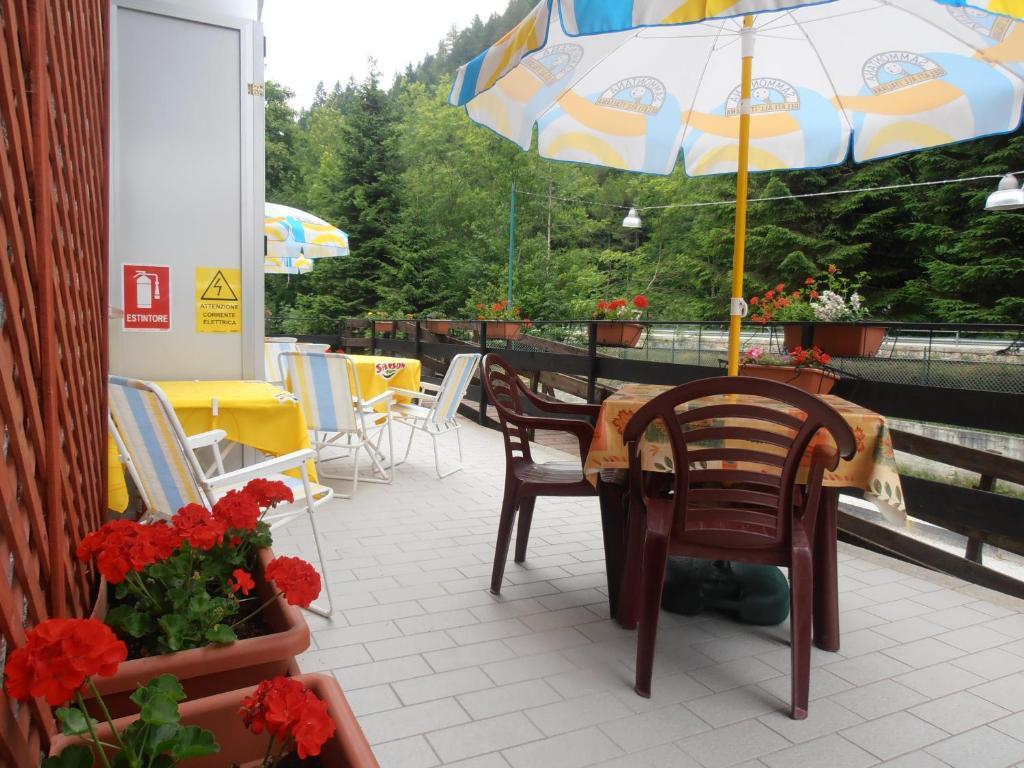Campodolcino Camping Eksteriør billede